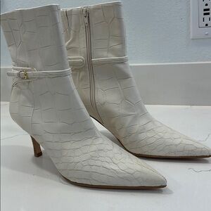 White womens bootie